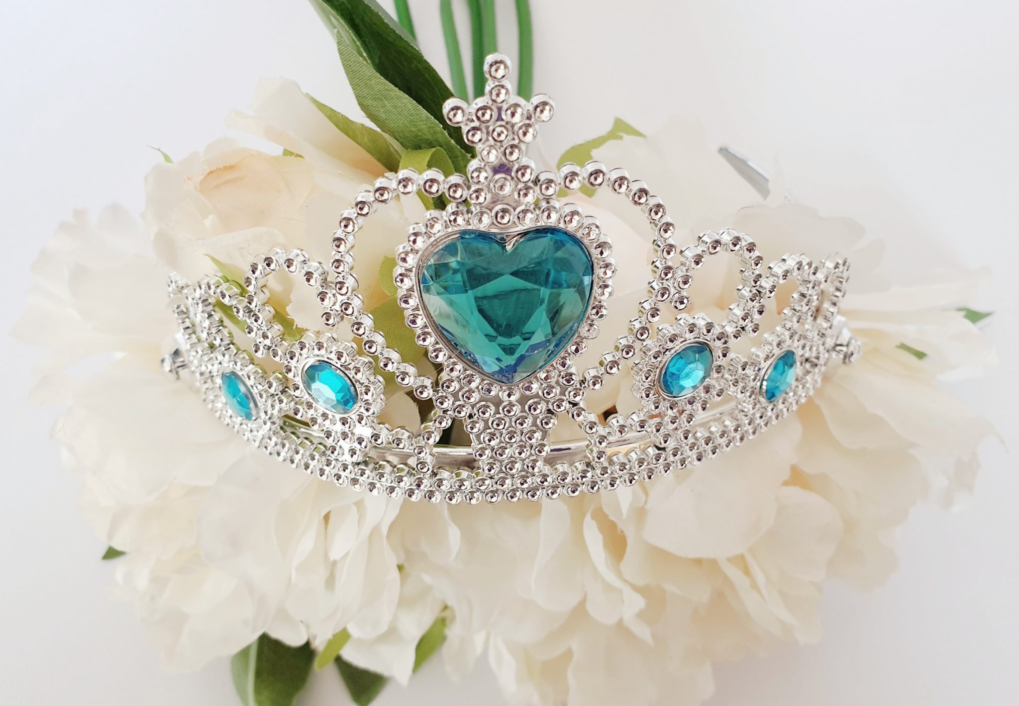 Plastic tiara with blue gems